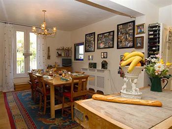 Anchor House Bed & Breakfast Dartmouth Bagian luar foto